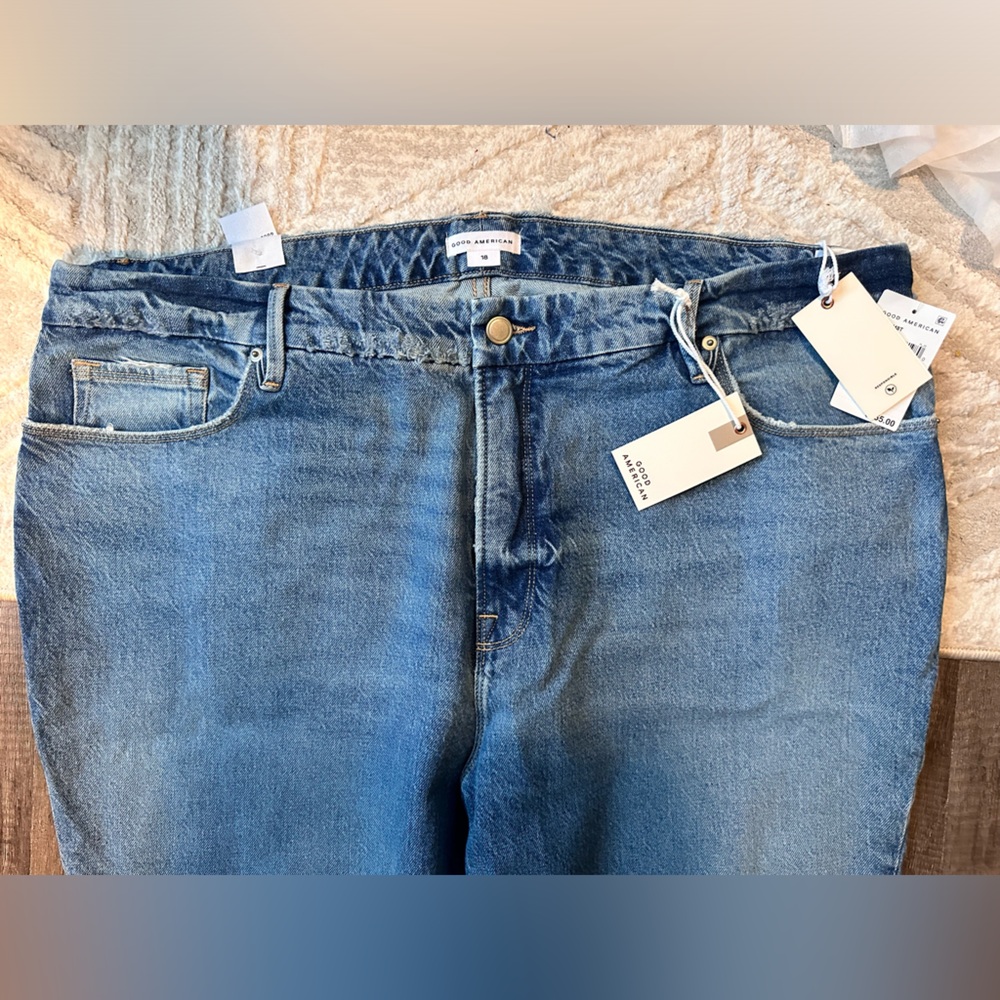 🪽SOLD🪽NWT Good American ‘Good Boy’ Jeans👖 - Picture 7 of 10